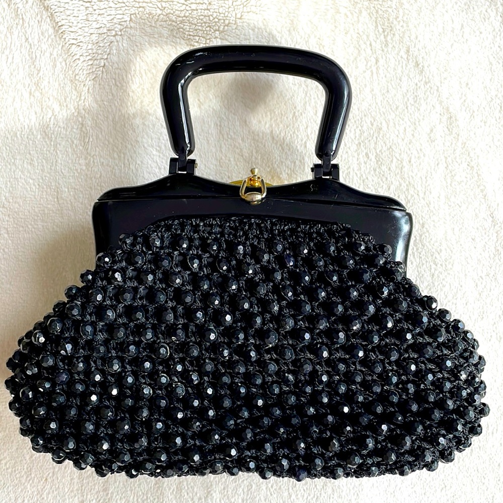 Vintage Gorgeous Italian RARE woven handbag w/intricate faceted black beads